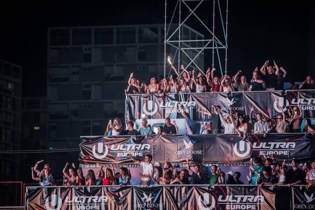 Split - Druga večer Ultra Europe Festivala, DJ Calvin Harris.