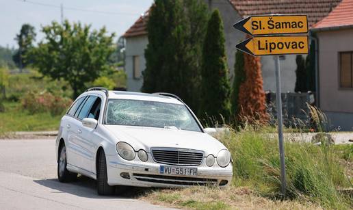FOTO Ovim automobilom su muškarci bježali od policije