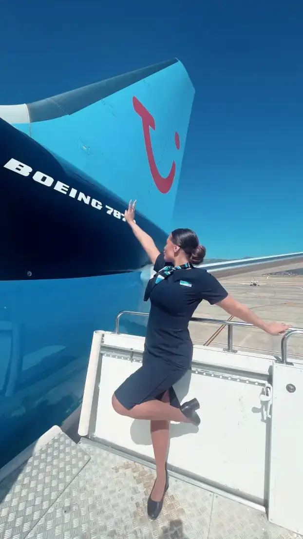 FOTO Stjuardesa krijumčarila novu opasnu sintetičku drogu koja se radi od ljudskih kostiju