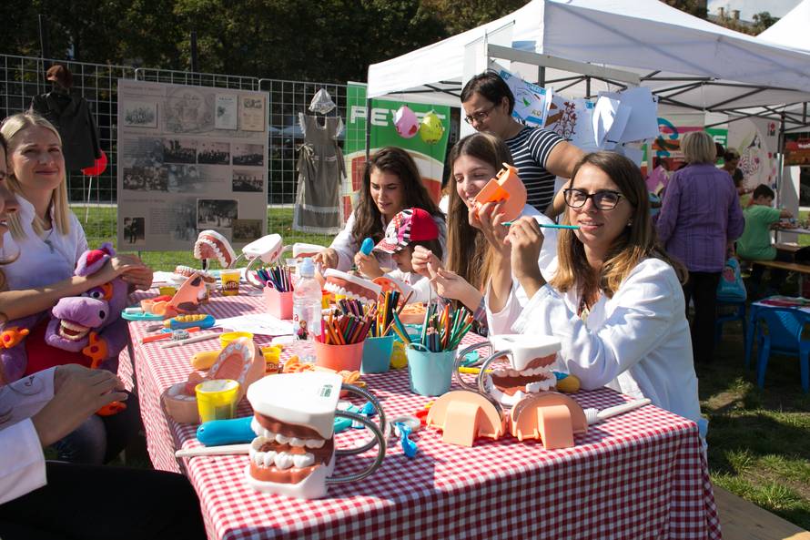 Piknik na Tomislavcu oduševio stotine školaraca i roditelja