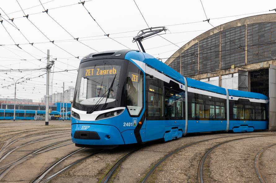 Novi zagrebački tramvaji imat će USB utičnice i baterije za autonomnu vožnju, u promet ga puštaju ovaj mjesec
