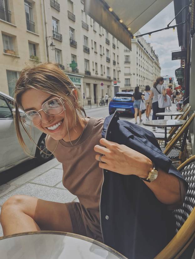 FOTO Pogledajte  kako se Ella Dvornik mijenjala kroz godine