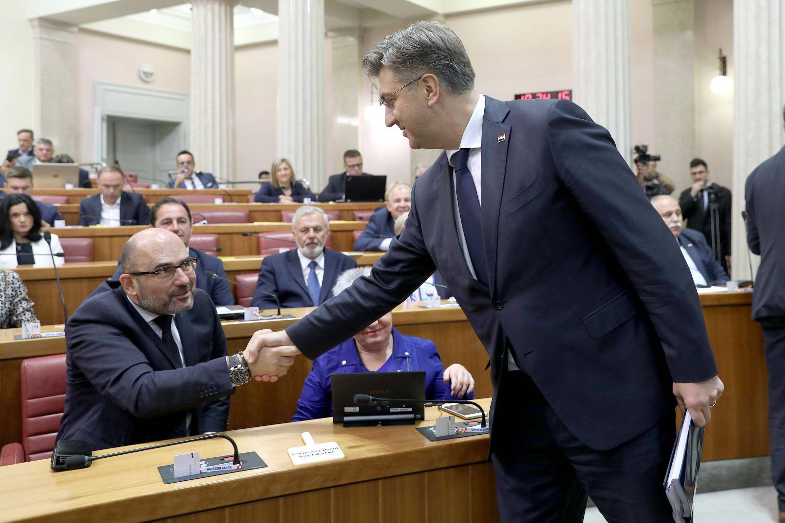 Plenki će sad baš biti faraon, a mit o Vasi poslao je u rezalište