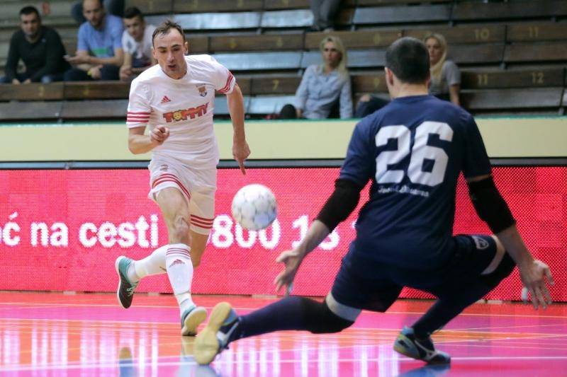 Futsal Dinamo se protiv Splita vratio od 0-4 do 4-4 pa ispao!