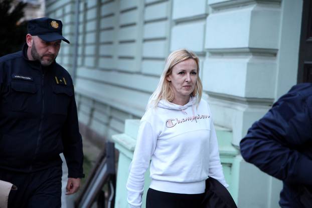 Osijek: Privođenje uhićenih zbog droge i pranja novca kod sudca istrage