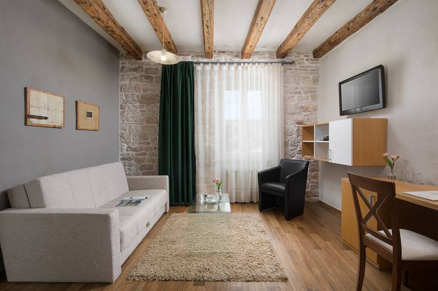 Kakav makeover! Od starih ruševina do predivnog hotela