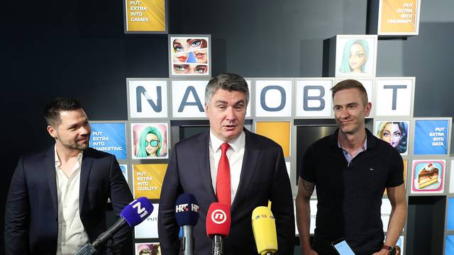 Zagreb: Predsjednik Milanović posjetio tvrtku Nanobit