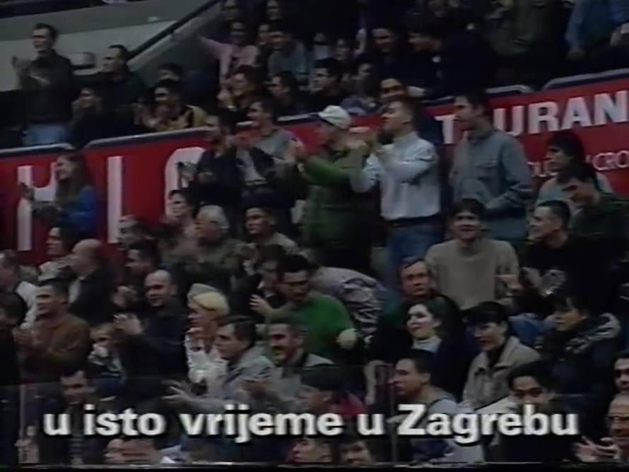 Specijalci branili igrače Splita od srpskih huligana. Pogledajte reakciju navijača krcate Cibone