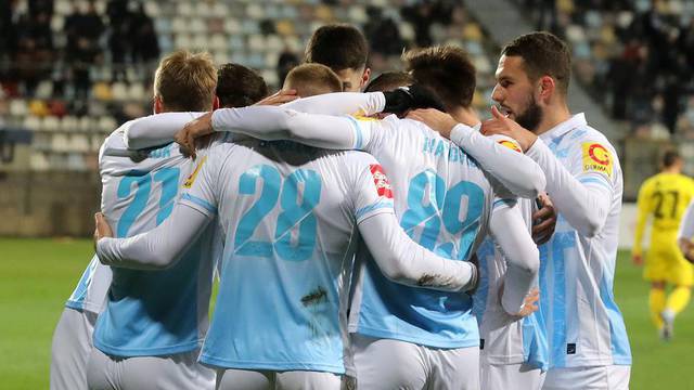 Rijeka: Utakmica HNK Rijeka - NK Rudes