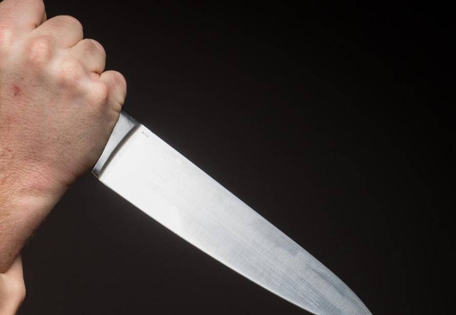 Slavonski Brod: Posvađali se u prometu, ispikao ga je triput