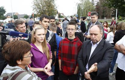 Prijevoz učenika iz Čepina za Osijek sufinancirat će Vlada