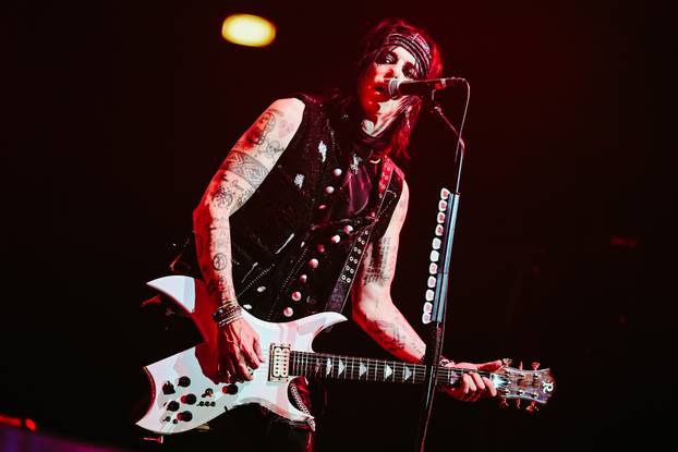 Zagreb: Koncert benda Hollywood Vampires u Areni