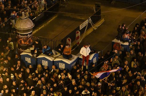 Zagreb: Docek broncanih rukometasa
