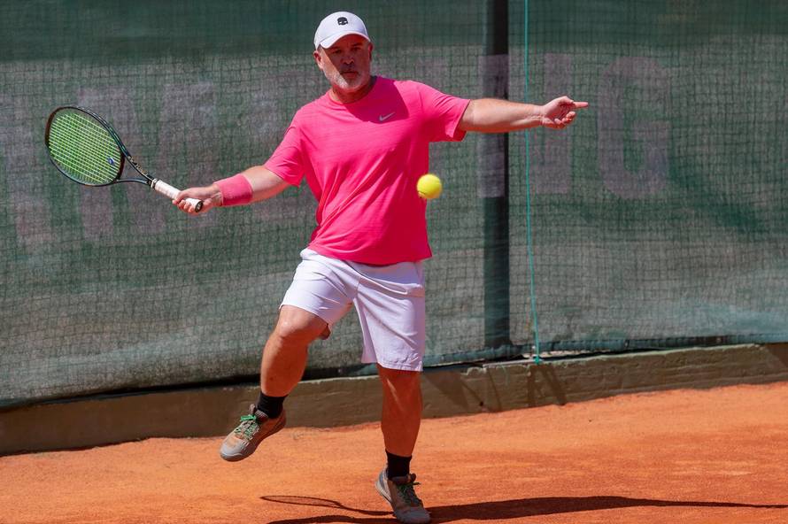 U Novalji je završen teniski  turnir Stars Open Tour