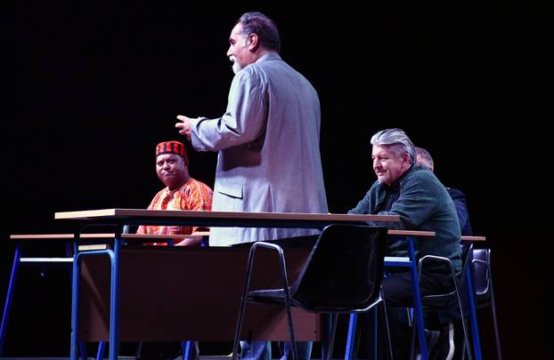 Junaci legendarne Večernje škole svoju turneju započeli u Slavonskom Brodu