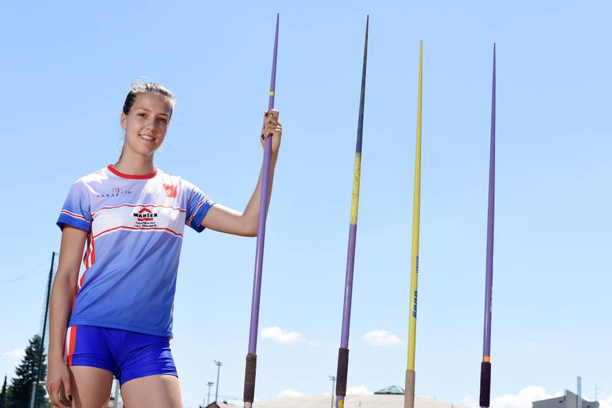 Bacala rakete, a sad prvakinja: Franja (18) nova je Sara Kolak