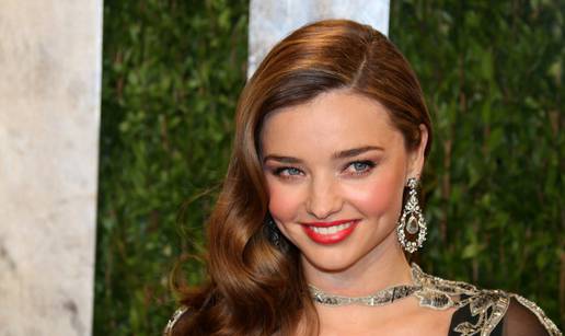 Miranda Kerr imala prometnu: Drugi auto se zaletio u njezin