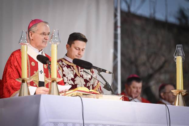 Zagreb: Nadbiskup Dražen Kutleša predvodio misu na  blagdan bl. Alojzija Stepinca