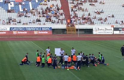 300-tinjak navijača došlo na trening Hajduka, bio i Pašalić