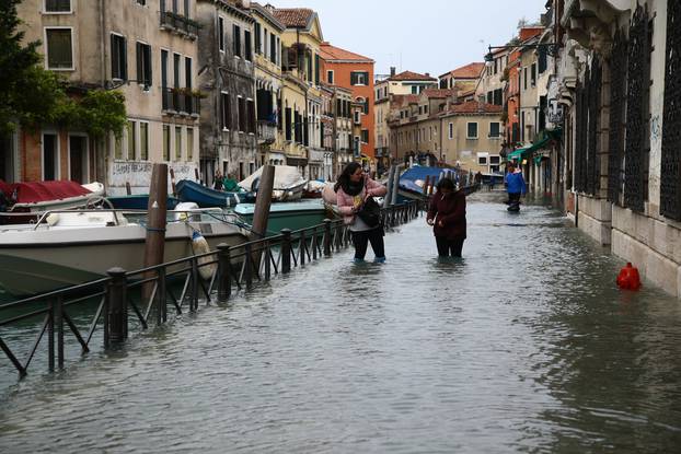 Extraordinary high water in Venice on November 15th 2019