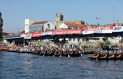 Maraton lađa- 35 posada u utrci za veliki štit kneza Domagoja