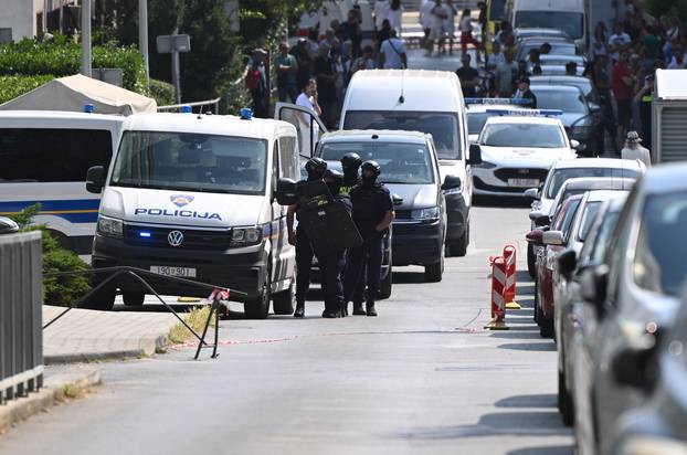 Naoružani muškarac upao u KBC Rebro, u bolnicu stigla interventna policija