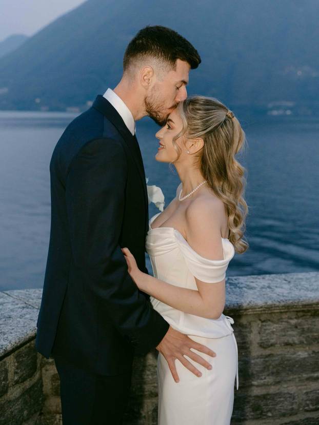 Oženio se 'vatreni' Petar Sučić! Pogledajte bajkovite prizore