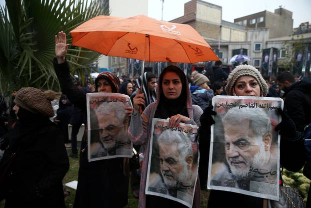 Iranians gather to mourn General Qassem Soleimani in Tehran