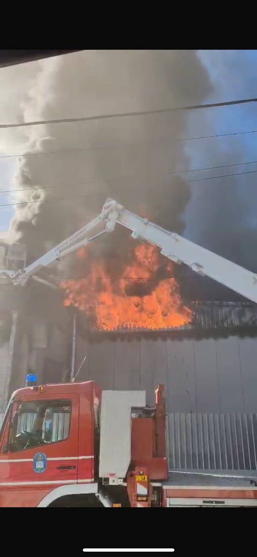 FOTO/VIDEO Još se dimi u Sv. Nedelji: 'Nije opasno za ljude'