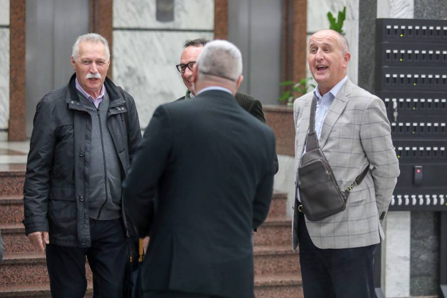 'Vlada nam je dala još manju ponudu, ovo je pljuska svima!'