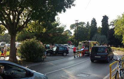 Beba nije mogla čekati: Ženu porodio na putu prema bolnici