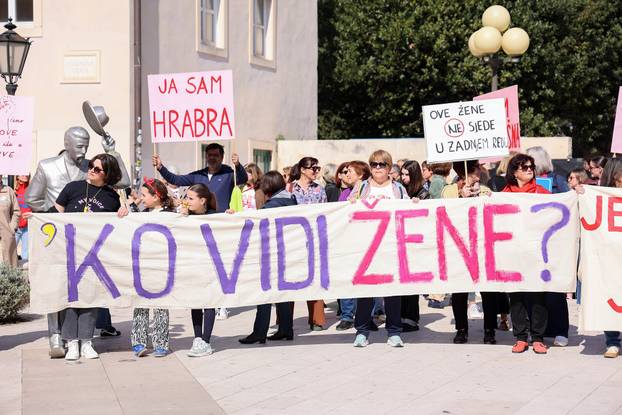 Split: Jubilarni 10. Marš za prava žena, u organizaciji udruge za ženska prava "Domine" i inicijative "Žene Splita"