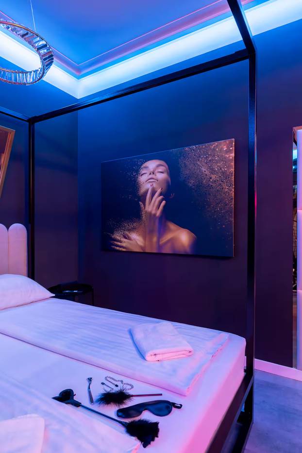 FOTO BDSM stan u Poljskoj je za ljubitelje grube akcije pravi raj!