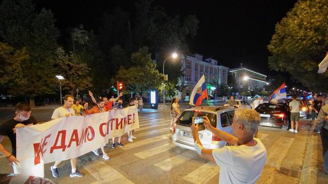 Banjaluka slavi pobjedu opozicije u Crnoj Gori