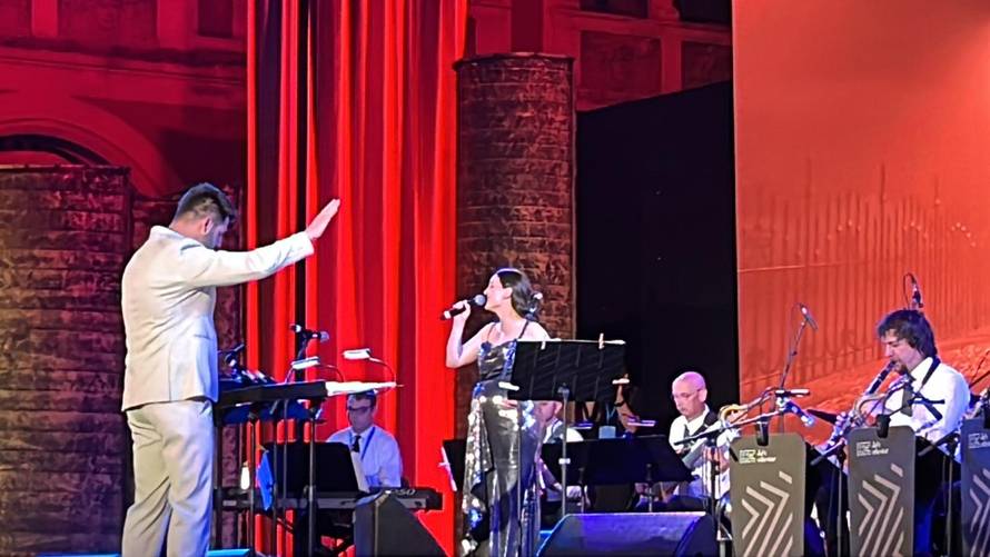 Ana Opačak pokazala trudnički trbuščić na Splitskom festivalu pa nam otkrila kako se osjeća