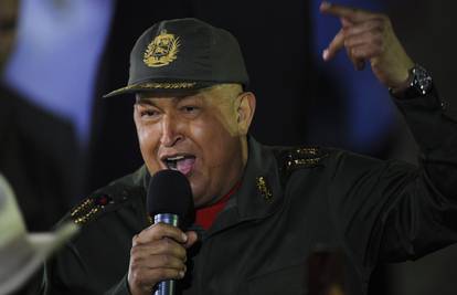Chavez: SAD je šefove zemalja Južne Amerike zarazio rakom!