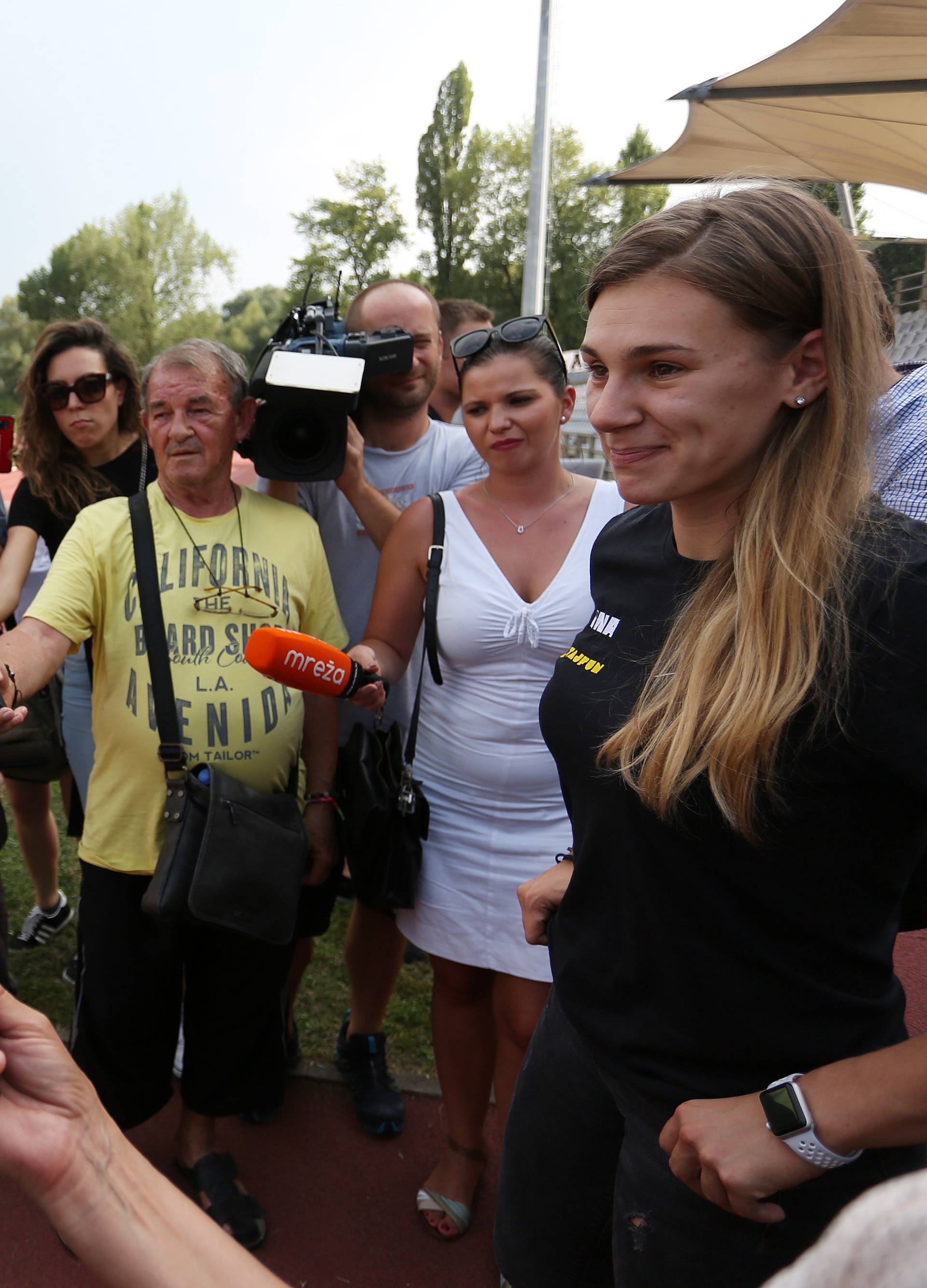 Bandić tješio Saru: Ne trebaš se opravdavati, idemo delati...