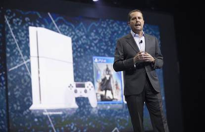 Sony reže televizore i telefone, glavni će biti  PS4 i foto senzori