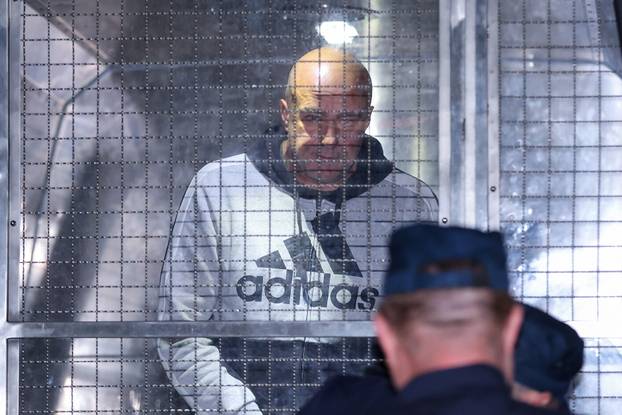 Velika Gorica: Privođenje Leona Lučića na Županijski sud