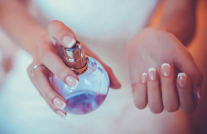Evo kako se prave parfemi od prirodnih sastojaka, pokušajte