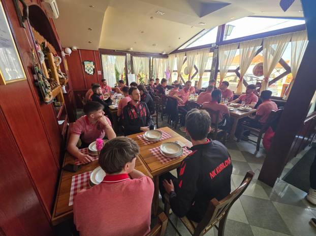 FOTO Kurilovčani se nabrijavaju uoči Dinama: Danas je vaš dan!