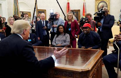 Kanye West je u Bijeloj kući održao govor podrške Trumpu
