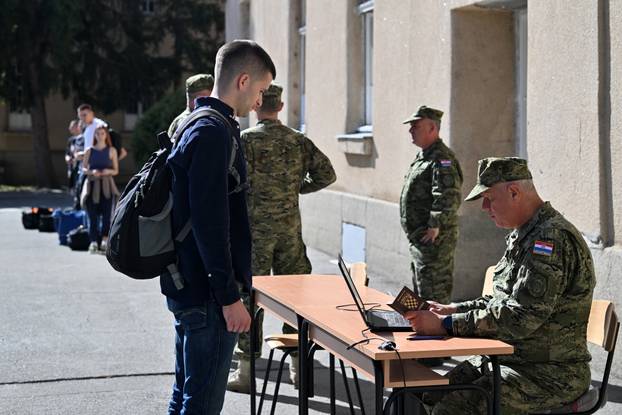 FOTO Pogledajte buduće vojnike i vojnikinje Hrvatske vojske