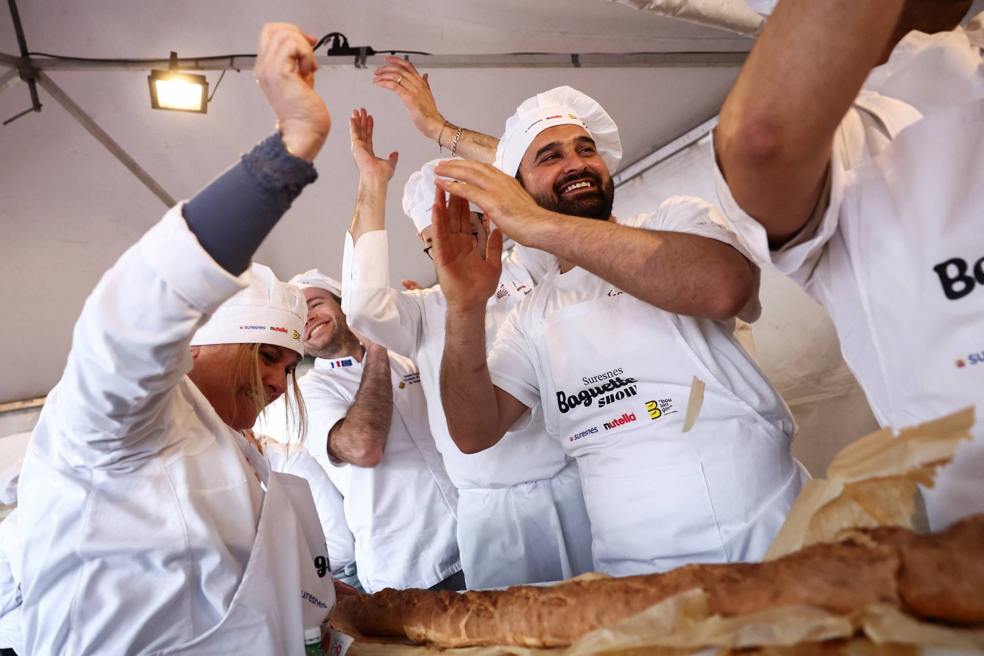 French bakers in record attempt for longest baguette