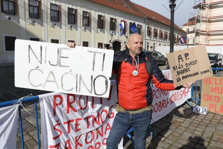 Zagreb: Prosvjed protiv novog zakona o pomorskom dobru i morskim lukama
