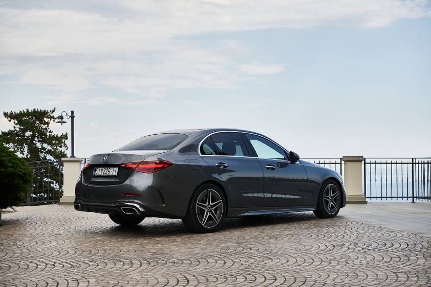 Nova C-Klasa stigla u Hrvatsku, među prvima smo je vozili