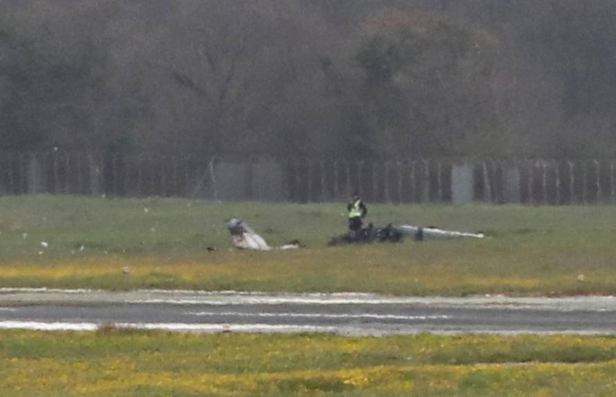 U Puli pao mali avion, dvoje ljudi poginulo