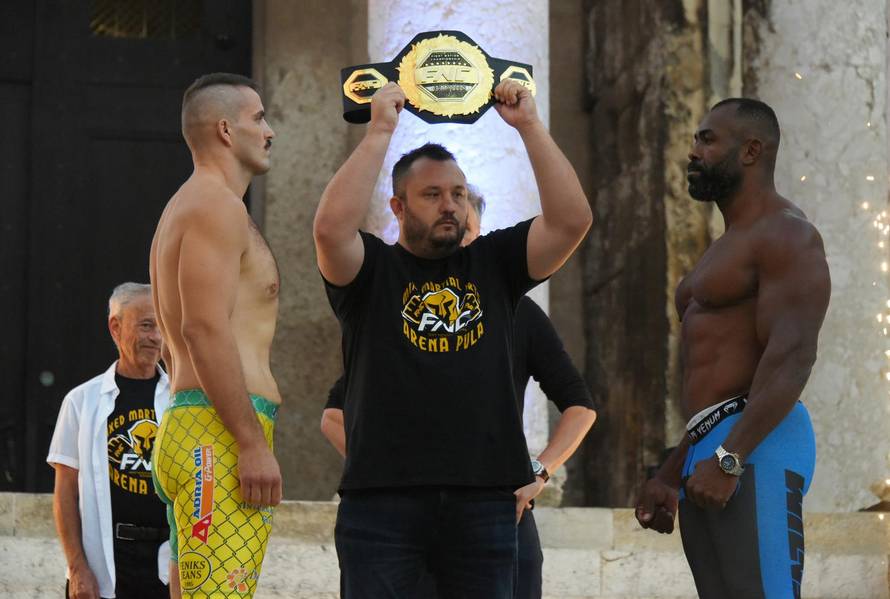 Pula: Službeno vaganje za MMA spektakl u pulskoj Areni - FNC 7