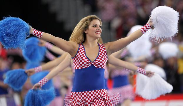 Zagreb: SP 2009, skupina I, Hrvatska - Ma?arska, navija?i
