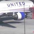 Pogledajte kako je Boeingu 777 otpala guma pri polijetanju: Odmah se vratili u Los Angeles